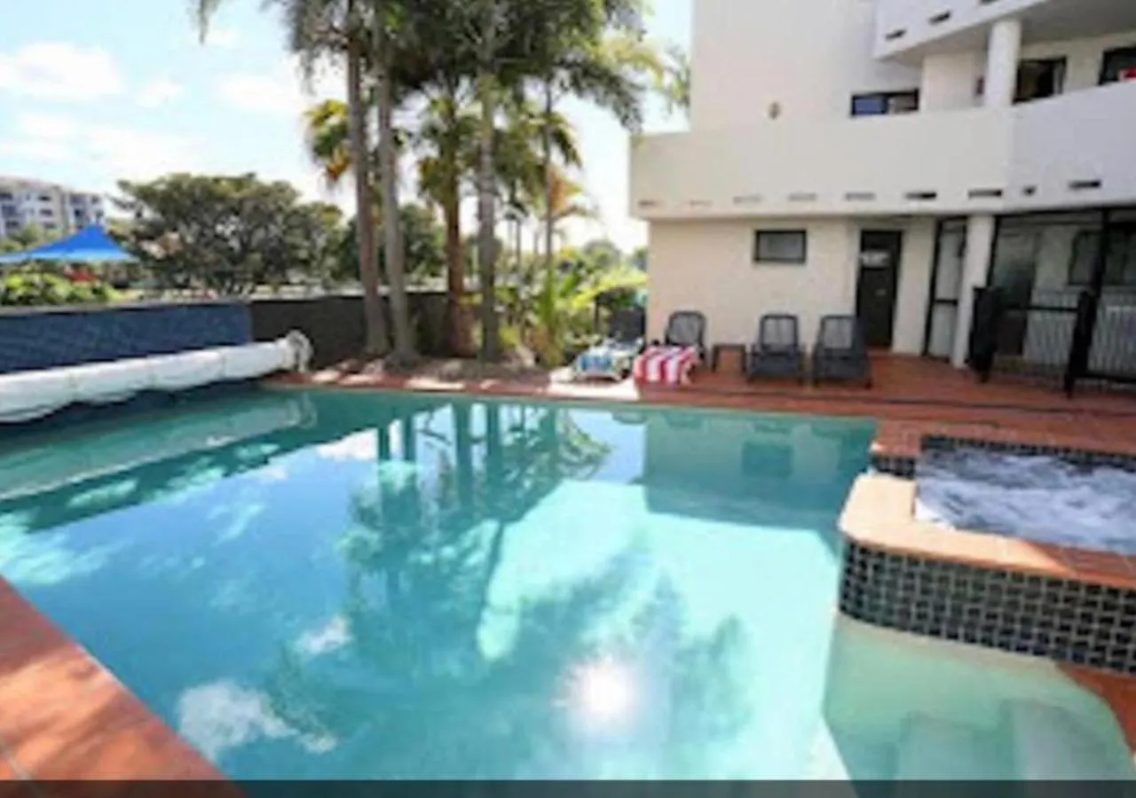 דירה אלכסנדרה הדלנד Ocean Courtyard - Beachside Unit